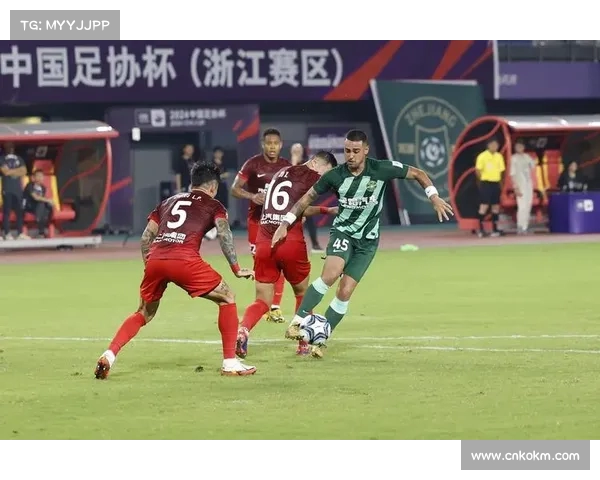 莱昂纳多:每个人为了共同目标而努力,团队默契得到了显著提升 莱昂纳多:每个人为了共同目标而努力,团队默契得到了显著提升